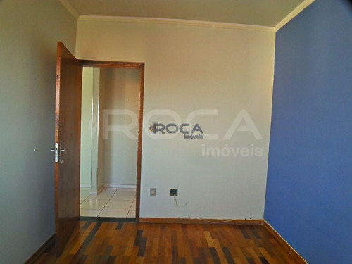 Venda De Apartamentos / Padrão Na Cidade De São Carlos 26323