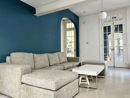 Venta De Casa De 4 Dormitorios En Punta Carretas. 2gjes