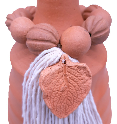 Vaso Decorativo Com Colar - Escultura Cerâmica De Tracunhaém