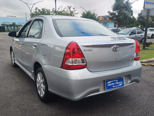 Toyota Etios XLS Sedan 1.5 Flex 16V 4p Aut.