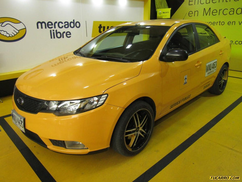 Taxis Kia Cerato Forte Lx