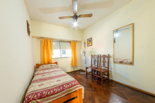 Imagen 12 de 16 de Departamento De 2 Dormitorios En Venta A Metros Del Rio En El Centro De Rosario