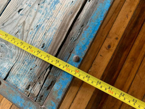 Mesa De Centro Metálica Con Madera Antigua (Usado)