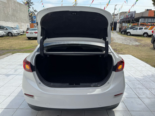 Mazda Mazda 3 2.5 I Touring Sedan Mt