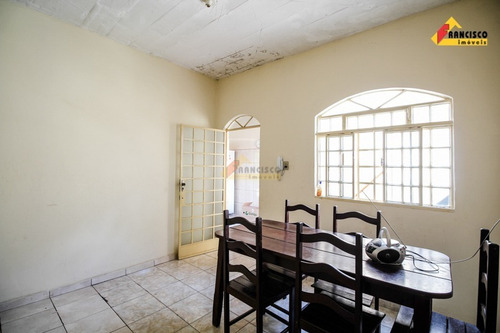 Imagem 7 de 25 de Casa À Venda, 4 Quartos, 1 Suíte, 3 Vagas, Danilo Passos - Divinópolis/mg - 46289