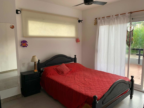 Casa De 4 Ambientes Y Dos Baños