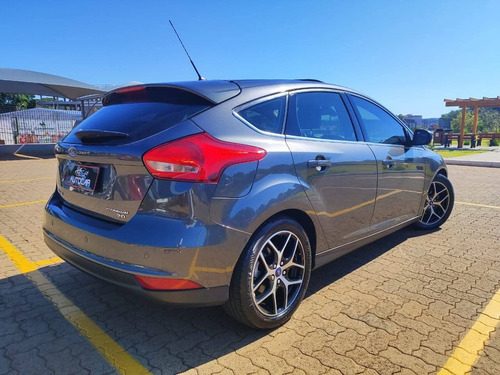 Ford Focus 2.0 Titanium Flex Powershift 5p