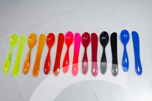 Imagen 4 de 6 de 100 Cucharas + 100 Untadores Plástico Acrílico Pastel Oferta