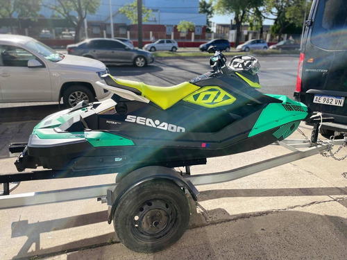 Imagen 2 de 12 de Moto De Agua Sea Doo Spark Trixx 2up - 14hs. 2022