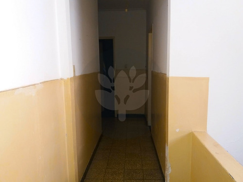 Imagen 8 de 12 de Excelente Oportunidad Venta De Tres Locales Con Casa 3 Dormitorios, Estrategica Ubicacion Frente A La Terminal De Omnibus De La Plata Ubicacion