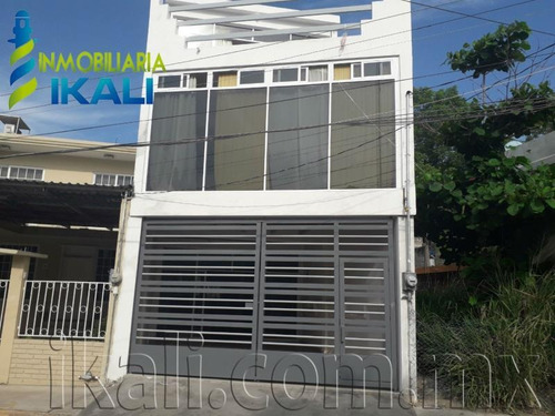 Imagen 4 de 10 de Casa Sola En Venta Cazones