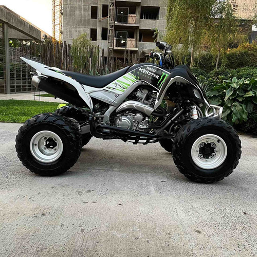 Yamaha Raptor 800