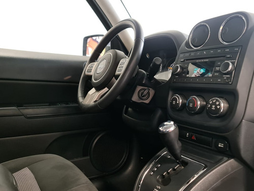 Jeep Patriot Sport 2.4l V4 172hp At 4x2 2017