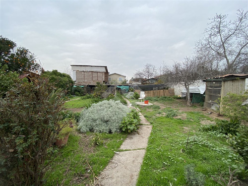 Gran Terreno Casa En Venta De 4 Dorm. En La Cisterna