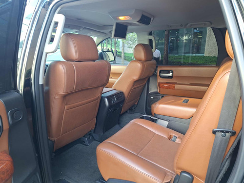 Toyota Sequoia 5.7 Platinum At