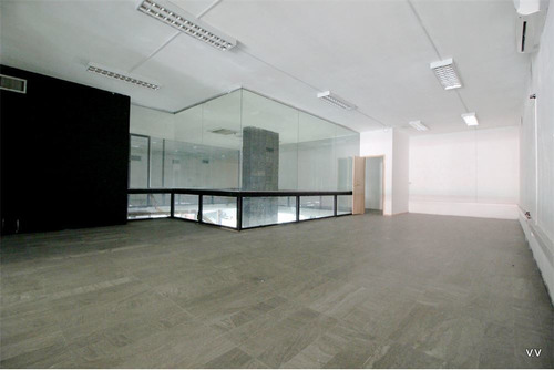 Venta Local Comercial Centro 394m² - Usd 165.000