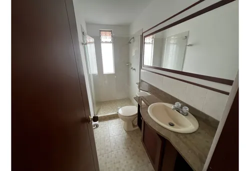 Venta Casa De 237mts2 Condominio El Castillo, Jamundí 9498.