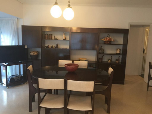Piso En Venta 4 Ambientes - Miramar Frente Al Mar Y Peatonal