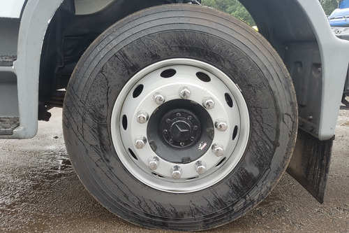 Imagem 8 de 15 de Caminhão Mb Atego 1719 2013 Toco=volks,ford,volvo,cargo,jmc
