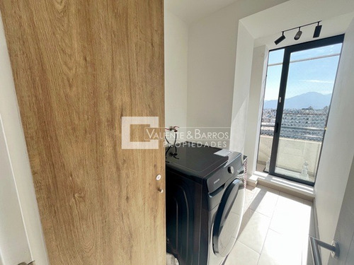 Gran Departamento Duplex En Venta En Edif Focus Membrillar