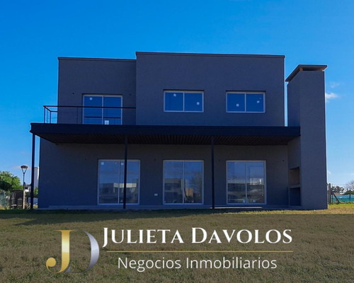 Casa En Venta 6 Ambientes Barrio El Canton Norte Al Lago