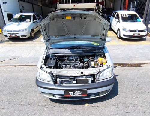 Imagem 9 de 9 de Chevrolet Zafira 2003 2.0 8v 5p Tl Multimarcas