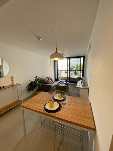 Venta Depto 1 Dormitorio Con Balcon Corrido Al Frente - A Estrenar