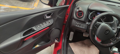 Imagen 12 de 15 de Renault Clio 2015 1.6 Rs 200 Ed Priv Piel Mt