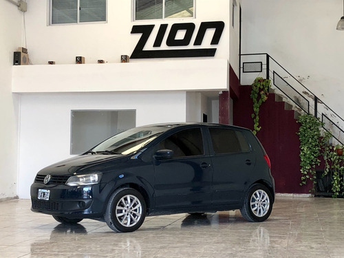 Imagen 1 de 11 de Volkswagen Fox Confortline Gnc 2014