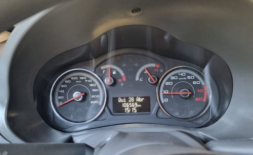 Imagem 11 de 15 de Fiat, Palio Atractive 1.0 Flex Completo