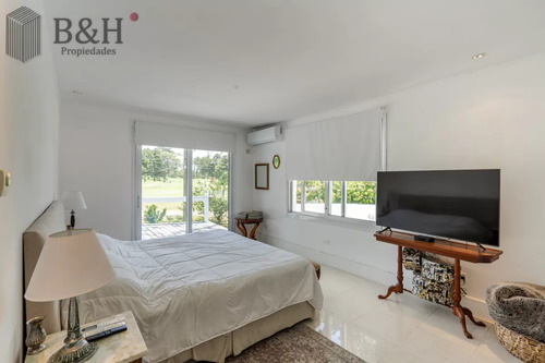 Casa Sobre El Green Del Hoyo 7 Del Cantegril Country Club