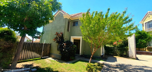 Condominio Privado Con Piscina Y Excelente Conectividad