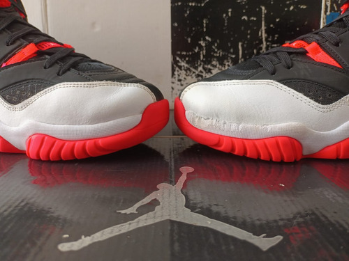 Tenis Mj Jumpman Two Trey Infrared (25cm) Air Strobel Chicago Playoffs (Usado)