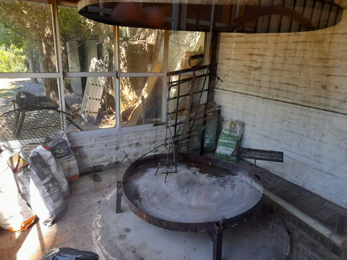 Quinta En Monte Grande, 1.200 M2 De Terreno, Pileta Parrilla