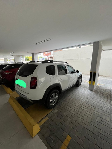 Apartamento Mobiliado Com 3 Quartos Com Suíte E Varanda Na Ponta Verde Rua Deputado José Lages