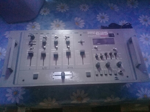 Mixer De 5canales Vestax Pcm 625 Profecional Funcionando (Usado)