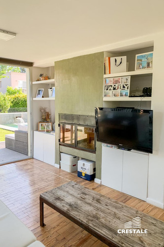 Venta Casa Fisherton Pasos Del Jockey Barrio Cerrado