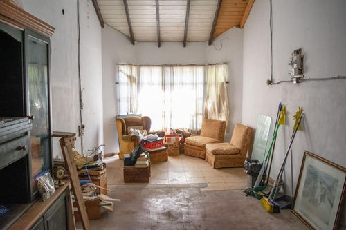 Imagen 2 de 15 de Casa - Beccar-vias/libert.