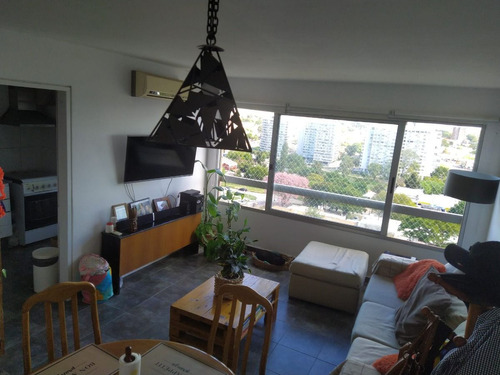 Apartamento En Venta De 2 Dormitorios En Malvin