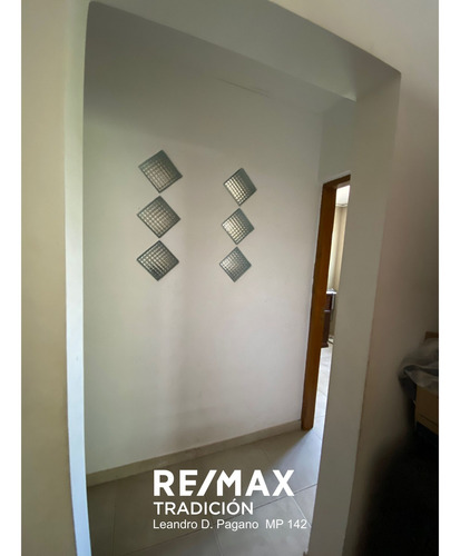 Casa En Venta Ubicación Residencial 7 Ambientes.-