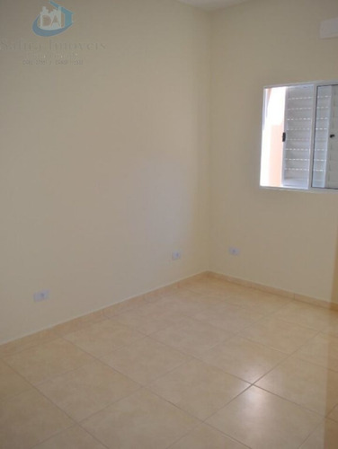 Imagem 9 de 13 de Casa 2 Dorm. Maracanã Praia Grande. - Si1590
