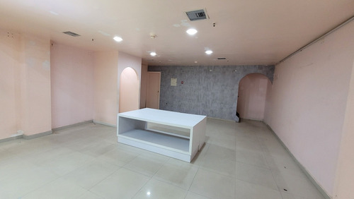 Alquiler Local Comercial Pb, Centro Comercial Puente Real