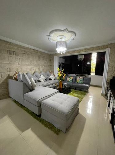Imagen 2 de 20 de Apartamento Urb La Urbina Edificio Amacuro Caracas