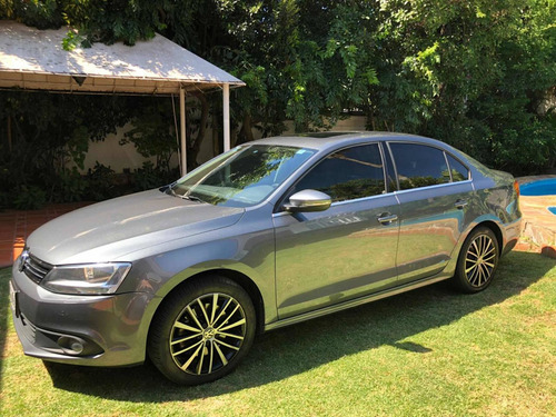 Volkswagen Vento 2.0 Sportline Tsi 200cv Dsg 2013