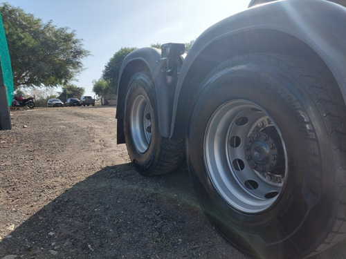 Imagem 9 de 20 de Mb Actros 2651 6x4 2021 Estado De Zero