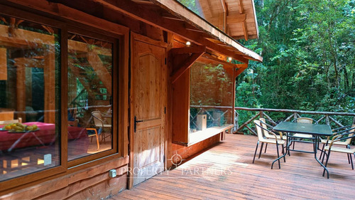 Casa Refugio En Reserva Biológica Huilo Huilo