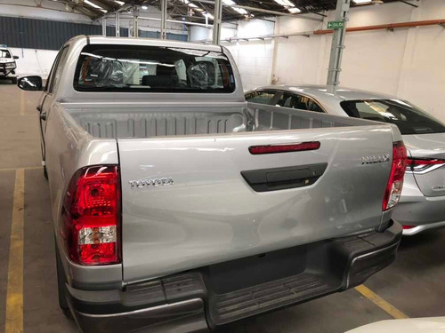 Toyota Hilux 2021 2.4 Cd Dx 150cv 4x2 Permuto
