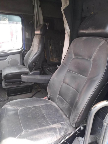 Cabinas Volvo 2da Generacion Año 2002