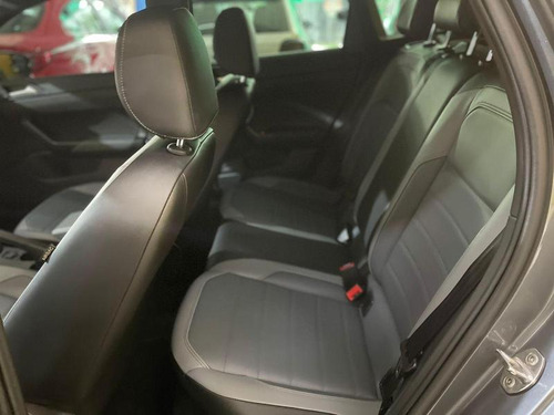 Volkswagen Nivus Highline 1.0 200 Tsi Flex Aut.