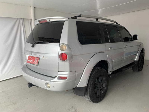 Imagem 4 de 15 de Mitsubishi Pajero Sport Flex